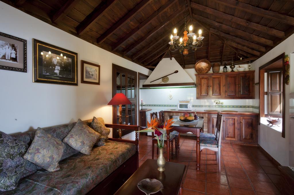 Casa Rural Fidel ブレーニャ・バハ エクステリア 写真